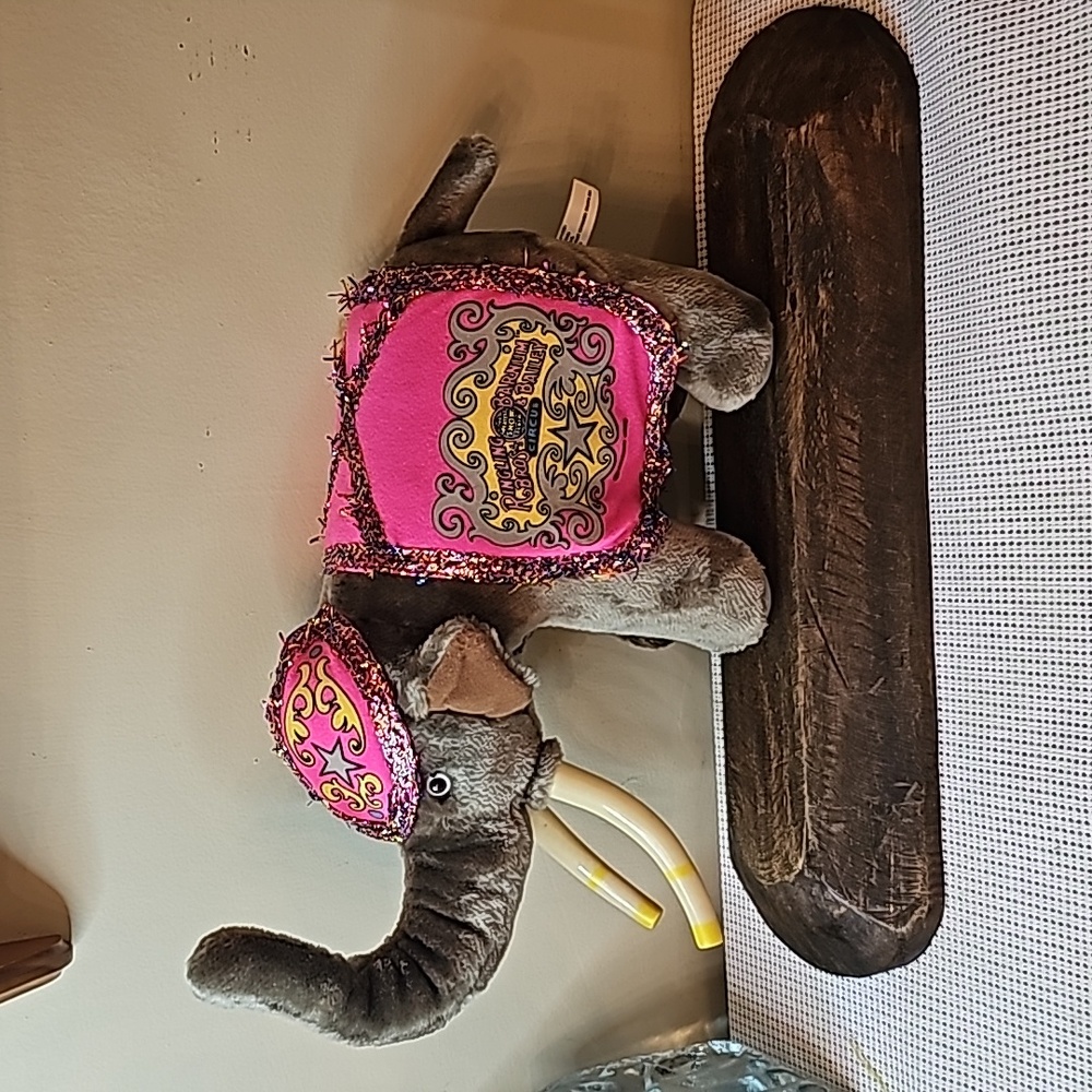 1992 Ringling Barnum Brothers Elephant
